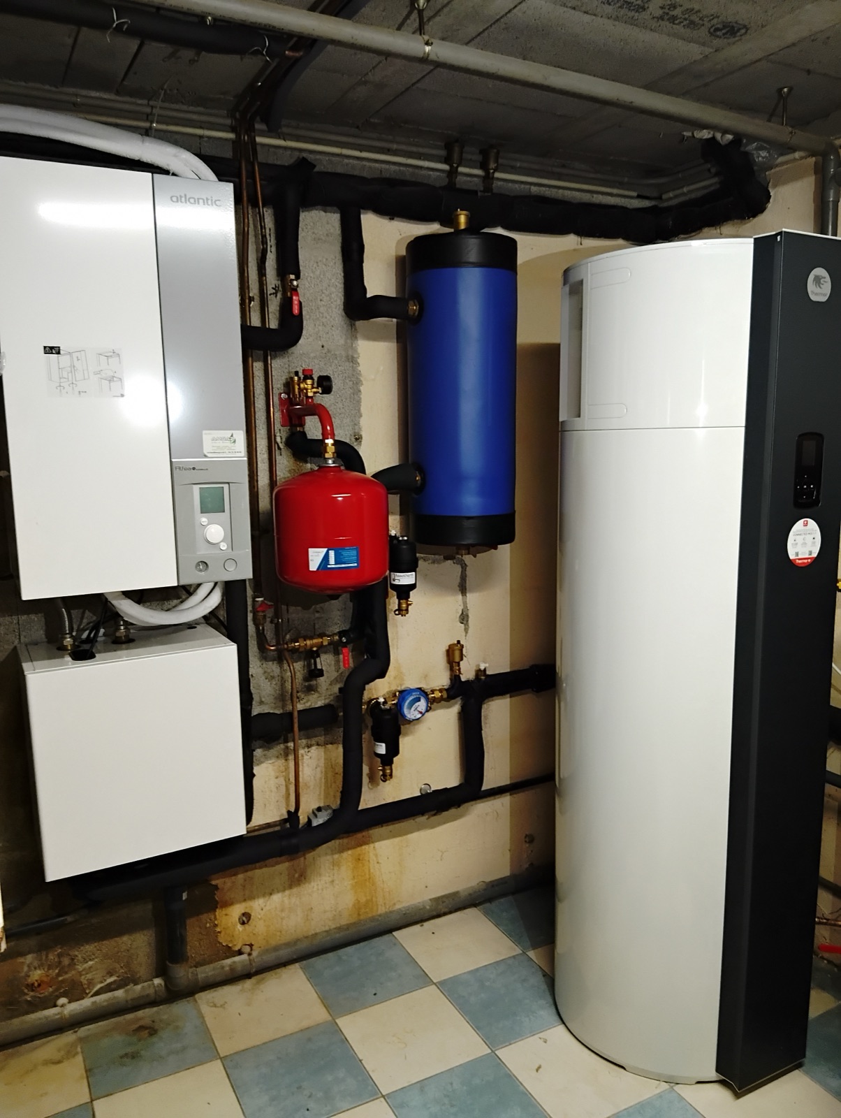 Installation PAC air/eau Atlantic avec ballon thermodynamique